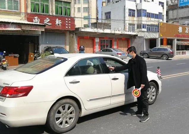 检察干警战疫,战疫一线检察干警冲在前