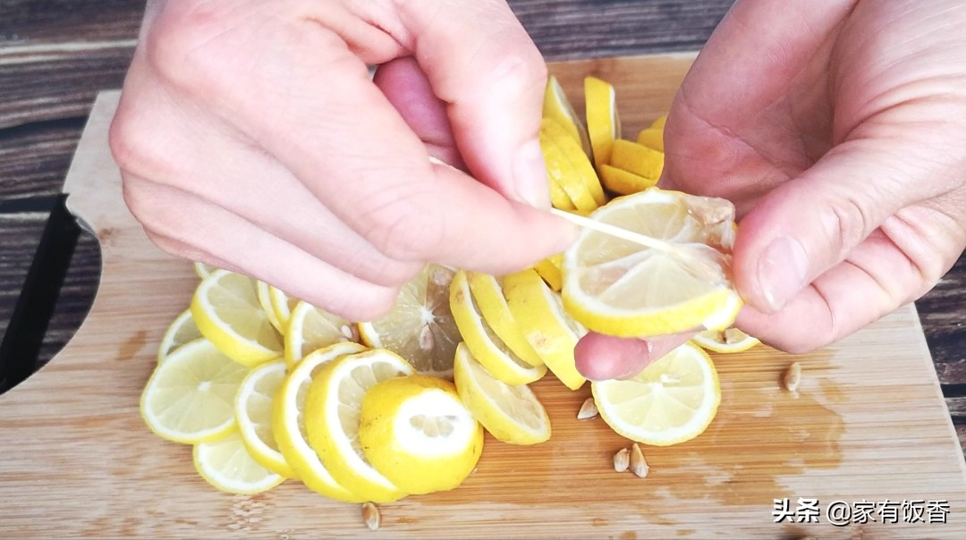自制柠檬蜂蜜茶即食,制作柠檬蜜茶
