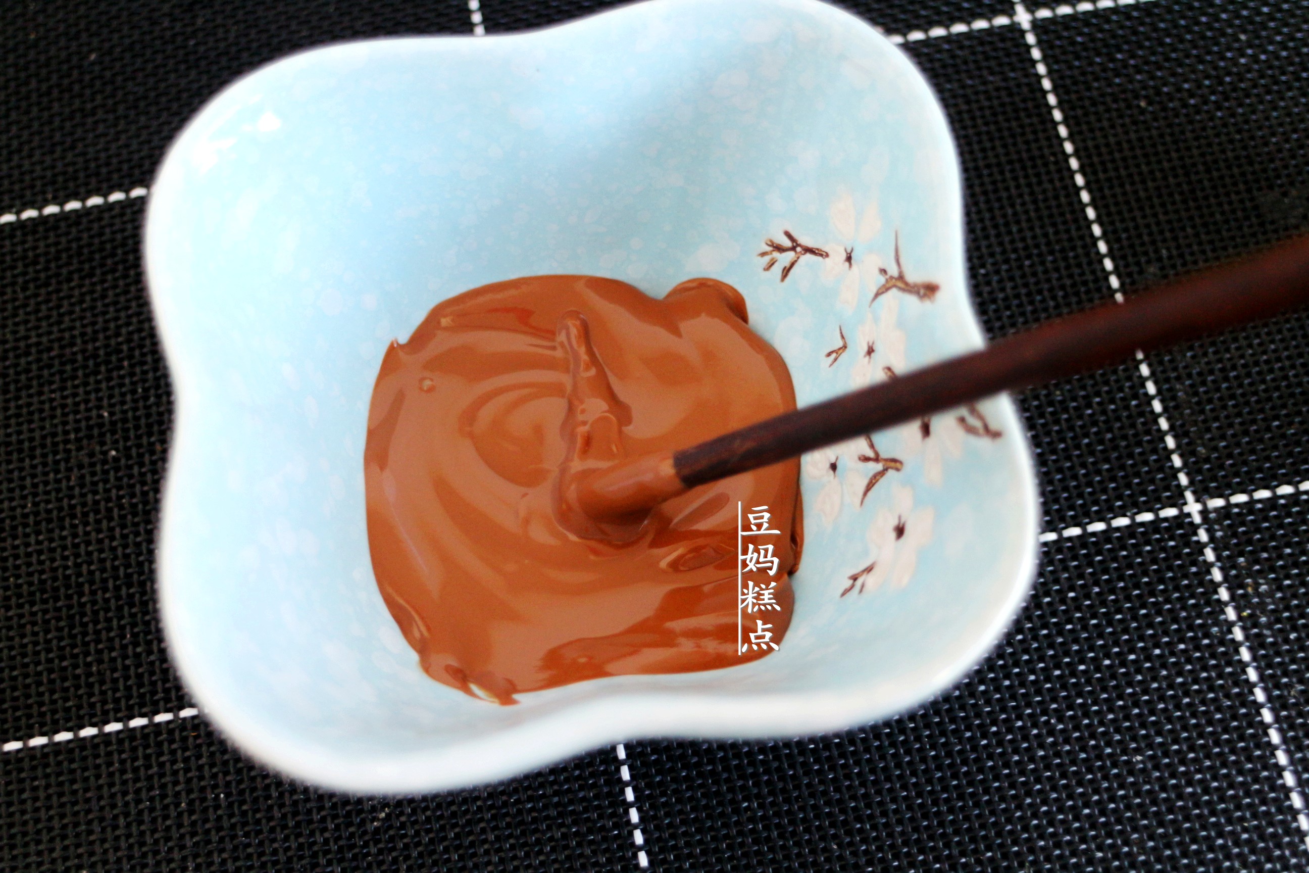 不用烤箱做迷你小蛋糕,儿童小蛋糕做法家庭版不需烤箱