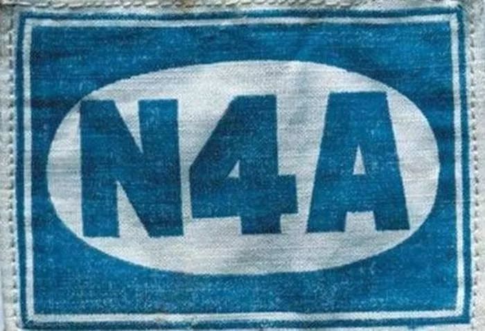 盐城最“正”表情！“军军”你值得拥有