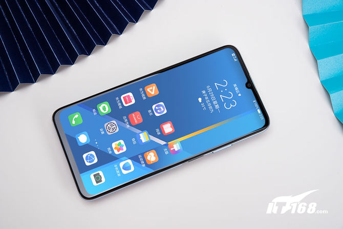 荣耀x10max测评护眼么,荣耀x10max7寸大屏