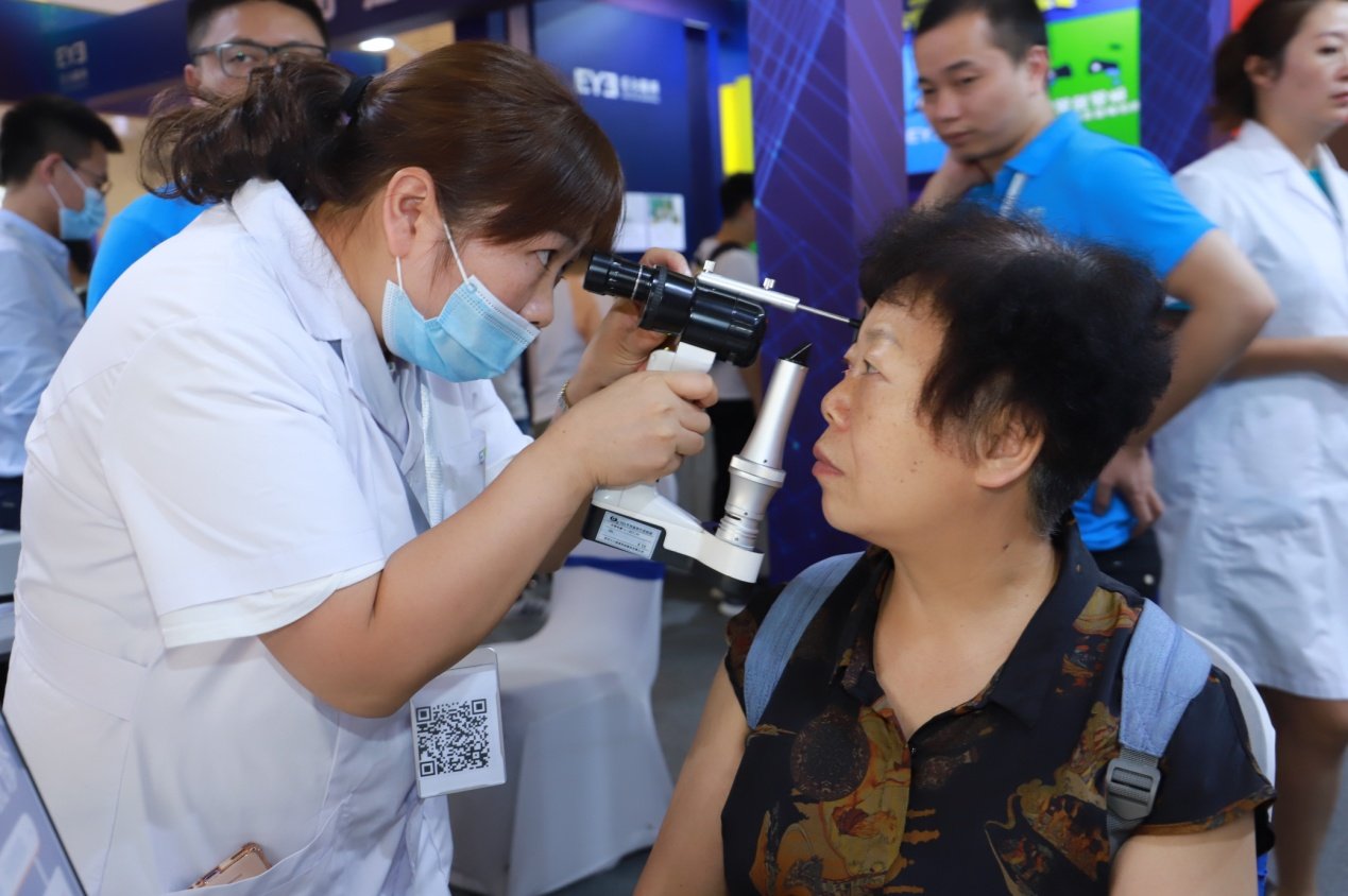 爱尔眼科医院科普小视频,爱尔眼科医院公益保健知识讲座