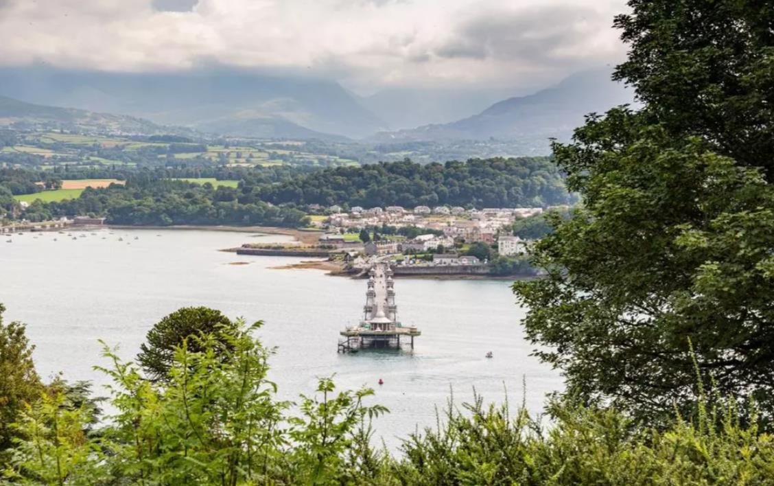 在英国100人民币能买到什么,100万英镑在英国能买什么房子