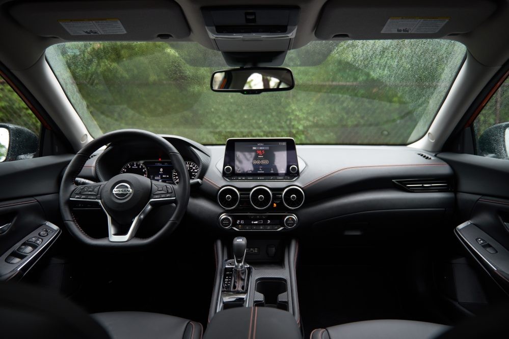 日产轩逸2022款1.6lxlcvt悦享版,日产轩逸2024款尊享版测评