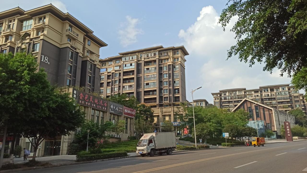 重庆汽博中心会整体搬迁吗,重庆汽博城事件