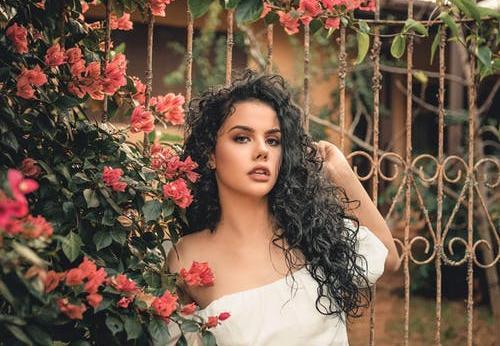 婚姻内的女人如何拒绝暧昧,婚姻中女人不愿意沟通是什么心理