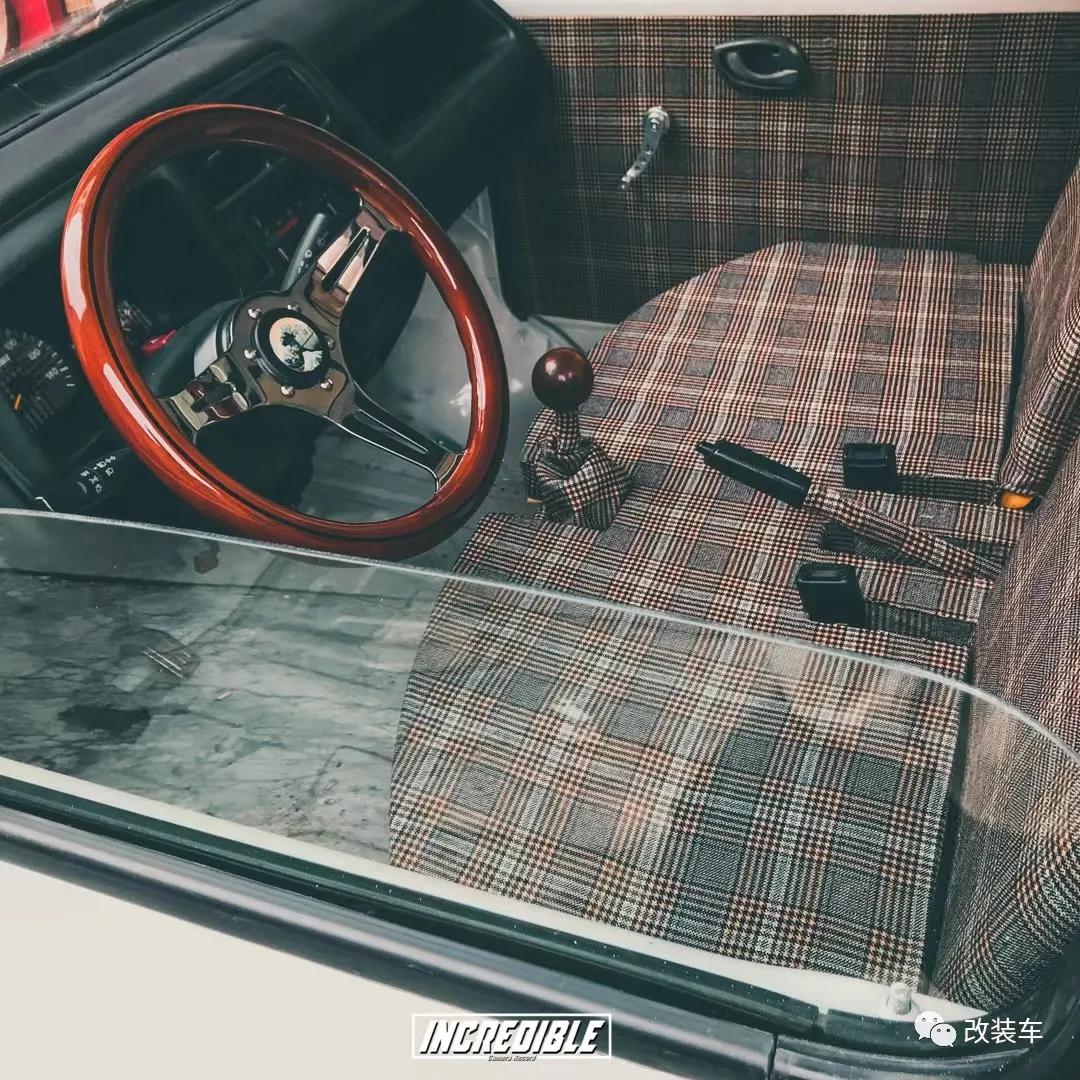 这动手能力也太强了！车友纯手工打造纯粹JDM小货车