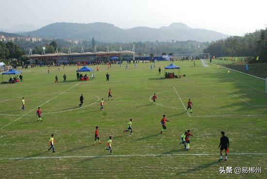 閮村窞姘存湀鍖楁箹,閮村窞鏄撴父