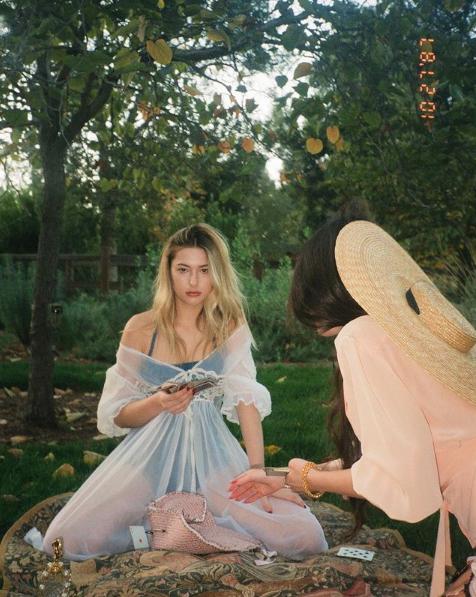 乔布斯女儿超级富二代,乔布斯女儿新瓶装旧酒