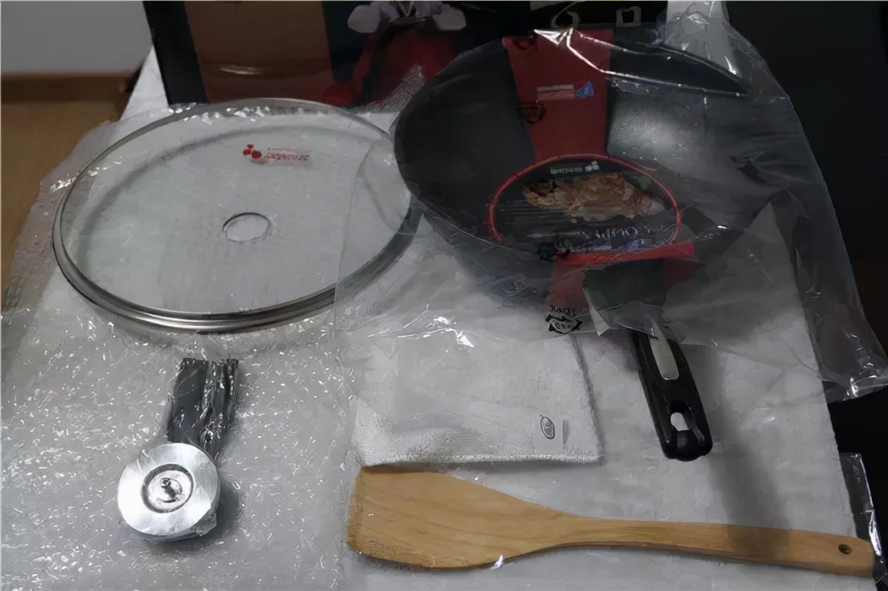 韩国不粘锅麦饭石炒锅18cm,韩国正宗麦饭石炒锅