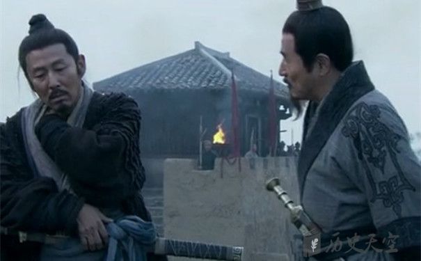 手握四国兵力的韩信，如果选择三足鼎立，最终结果会是怎样？