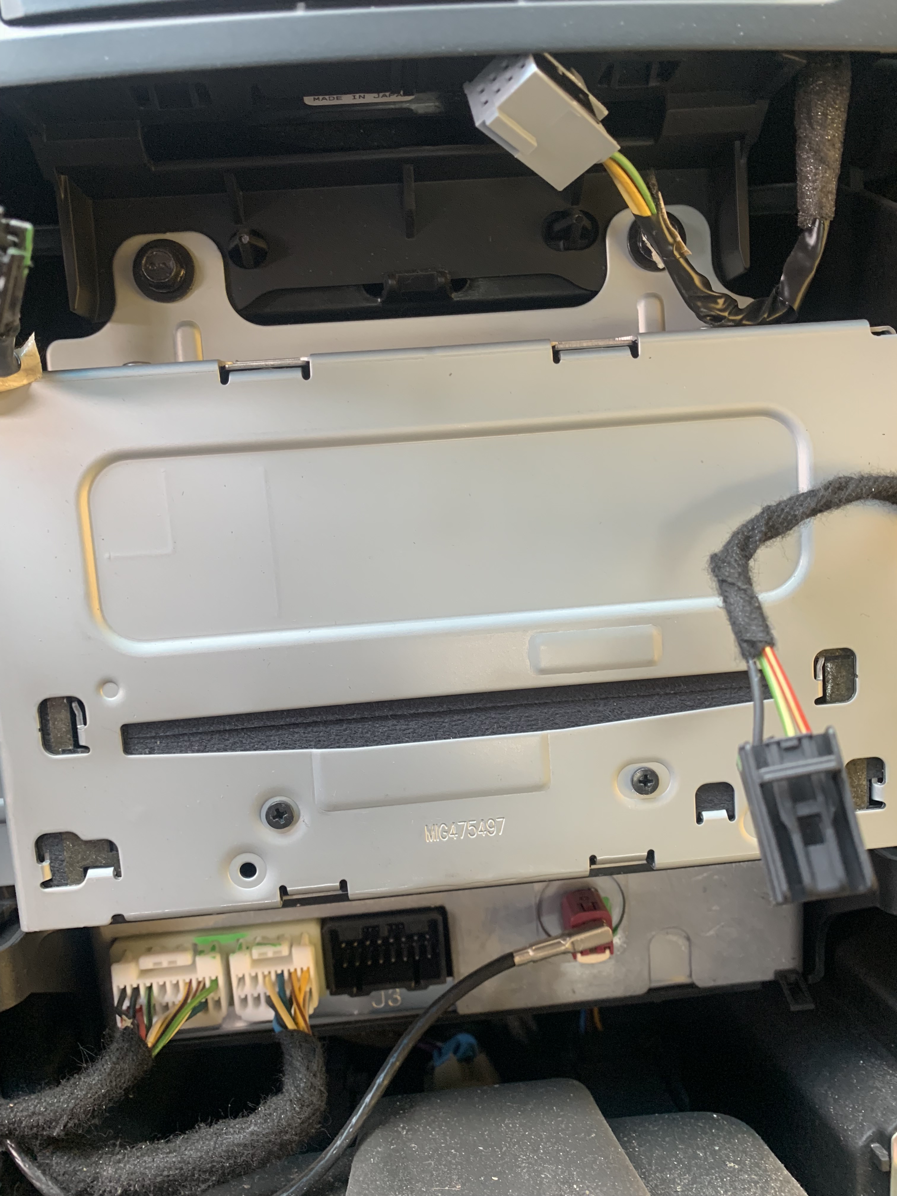 自己动手更换别克英朗挡把,别克英朗改装横屏导航