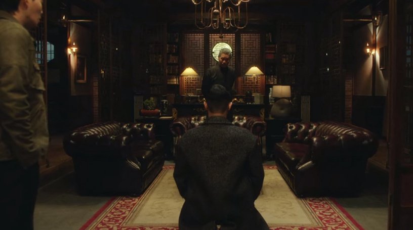 韩剧《梨泰院Class》15集朴叙俊被虐惨!朴叙俊命危又下跪又哭喊