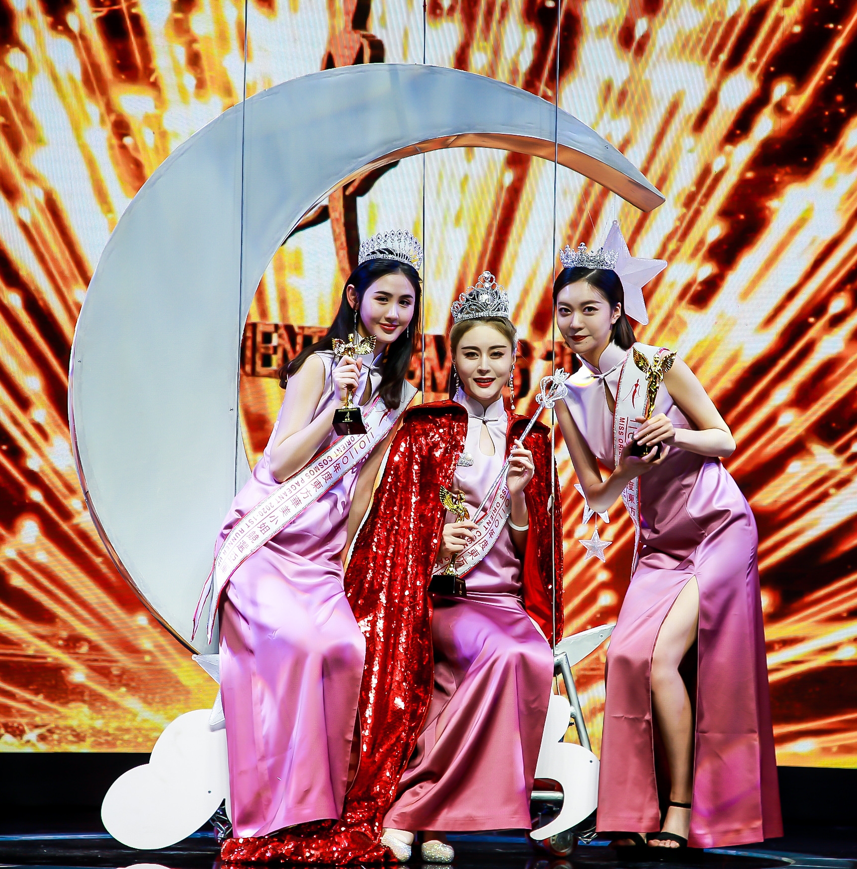 2020第十三届东方华美小姐竞选落幕，新任冠军神似关之琳