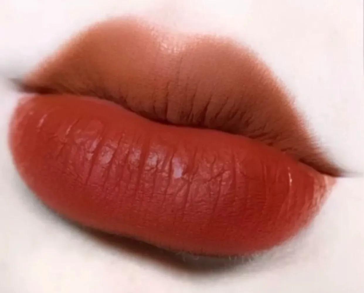 让男生想亲你的举动,让男生很想亲的口红