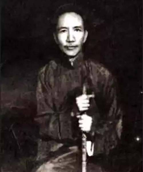 他无一纸文凭，何以成为清华教授，被誉为三百年才出一个的大师？