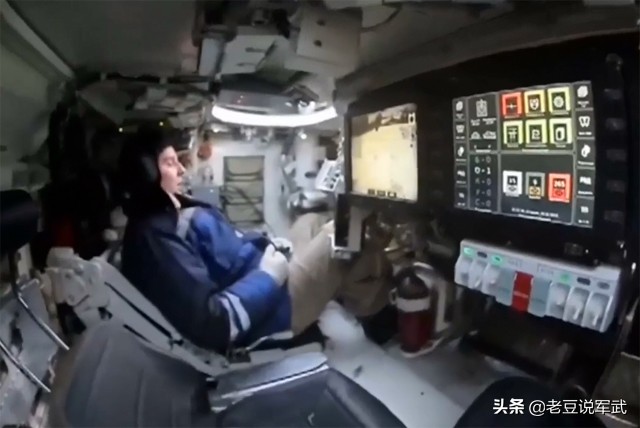 战争模拟99式坦克vs97式坦克,99式主战坦克有什么型号