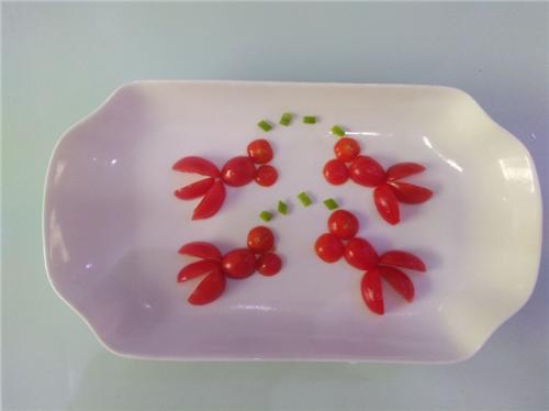 家庭待客简单水果摆盘,水果上桌的摆法