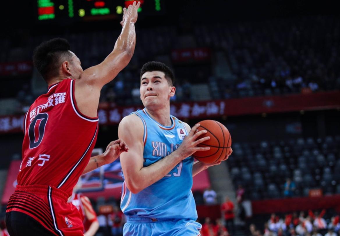 深圳男篮绝杀时刻,高难度绝杀广东男篮