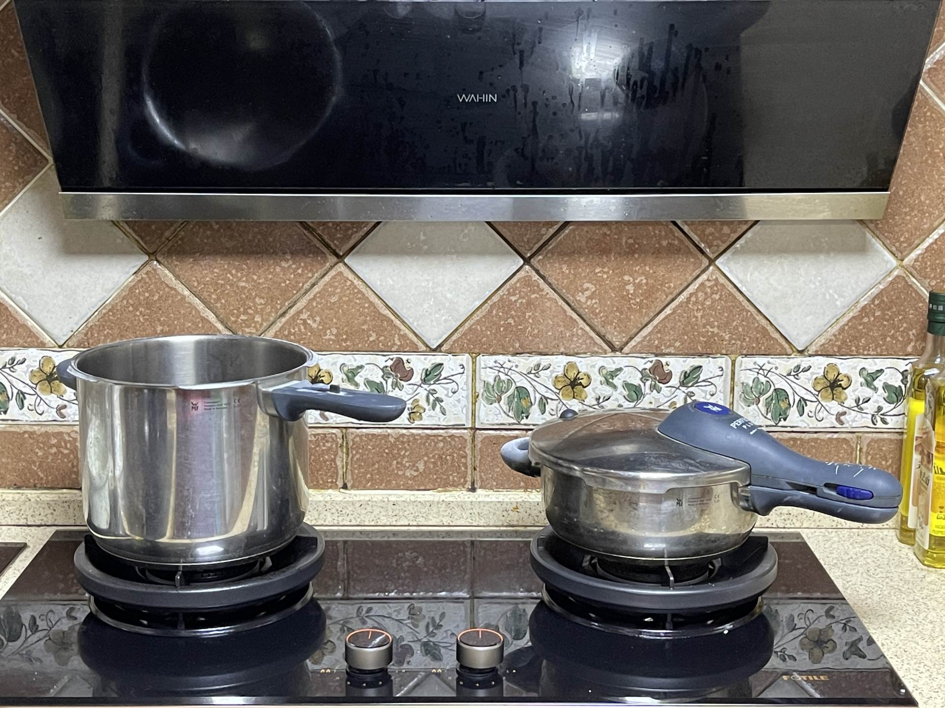 不知道怎么选电压力锅的看过来,老电压力锅推荐