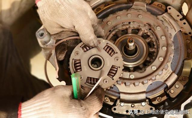 朗逸变速箱故障,大众朗逸变速箱电脑板故障现象