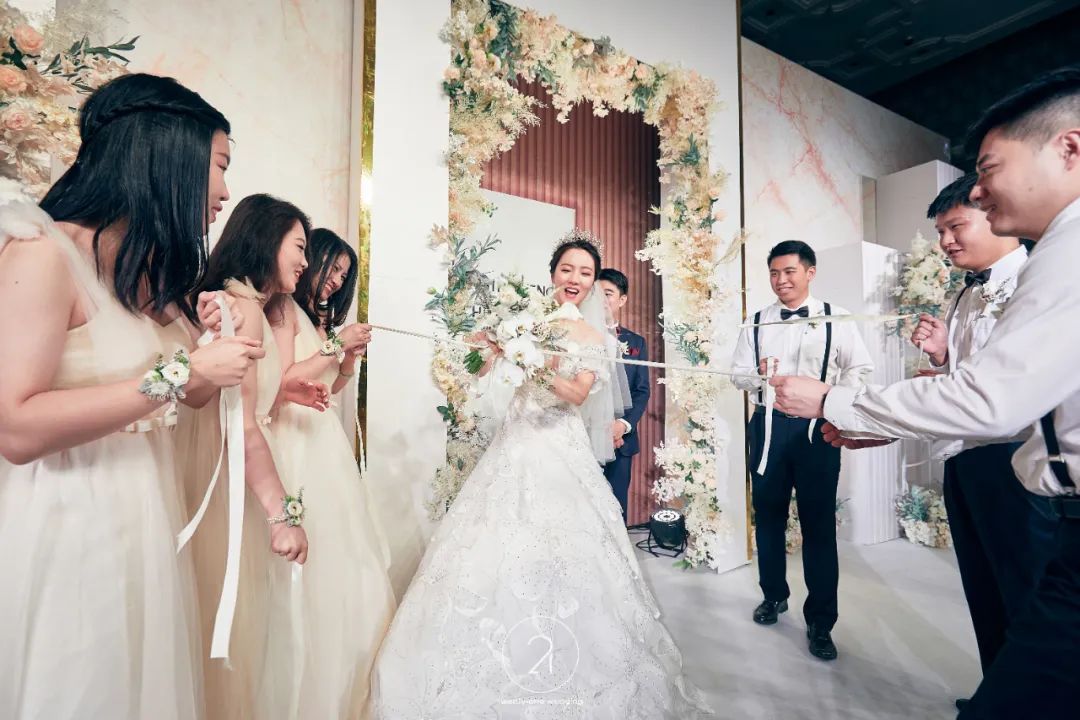 一场花漾甜心香水的婚礼，简约风也能很甜美