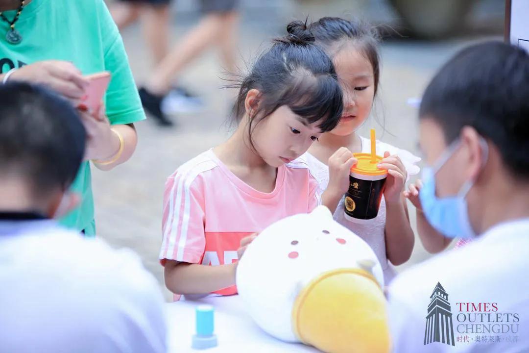 买护肤品送口红,买护肤品送化妆品