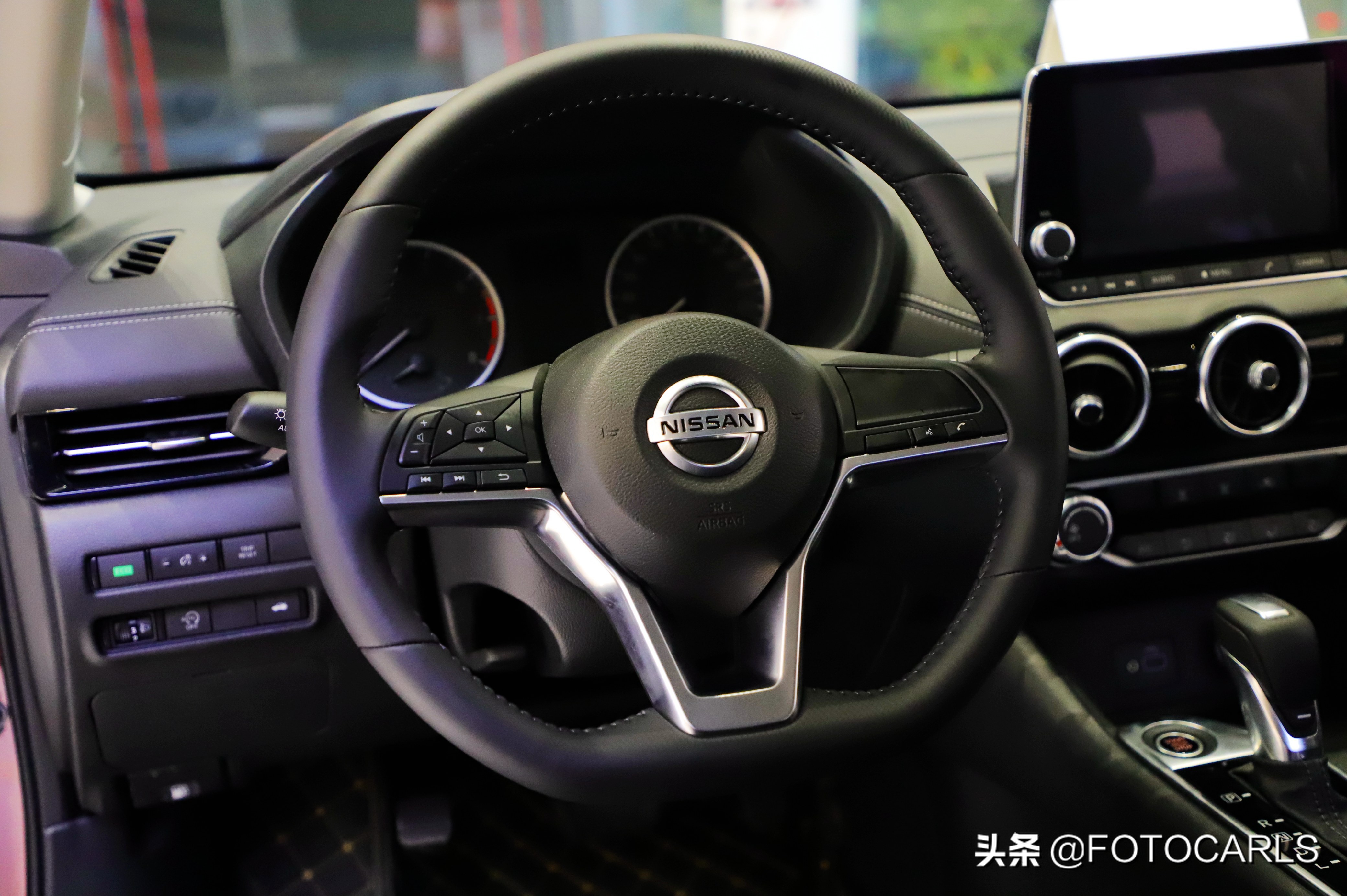 新一代日产轩逸全部车型及报价,日产轩逸1.6汽车图片