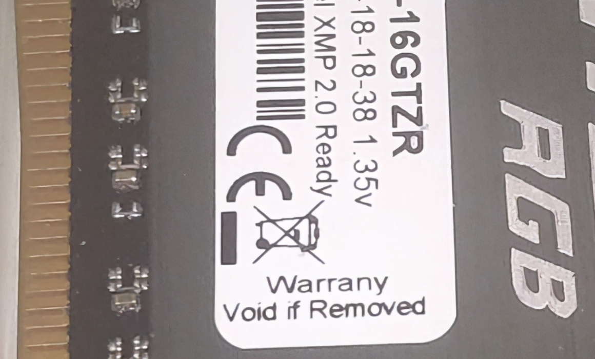 芝奇幻光戟有2400的吗,和芝奇幻光戟同等级内存条