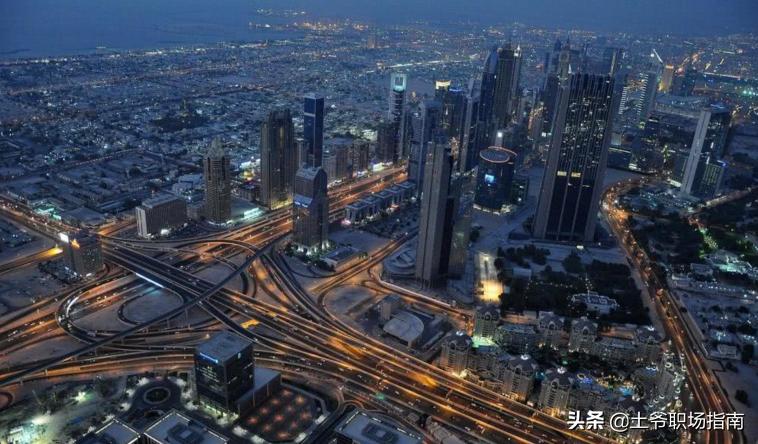 上班干私活的人,工作之余做私活