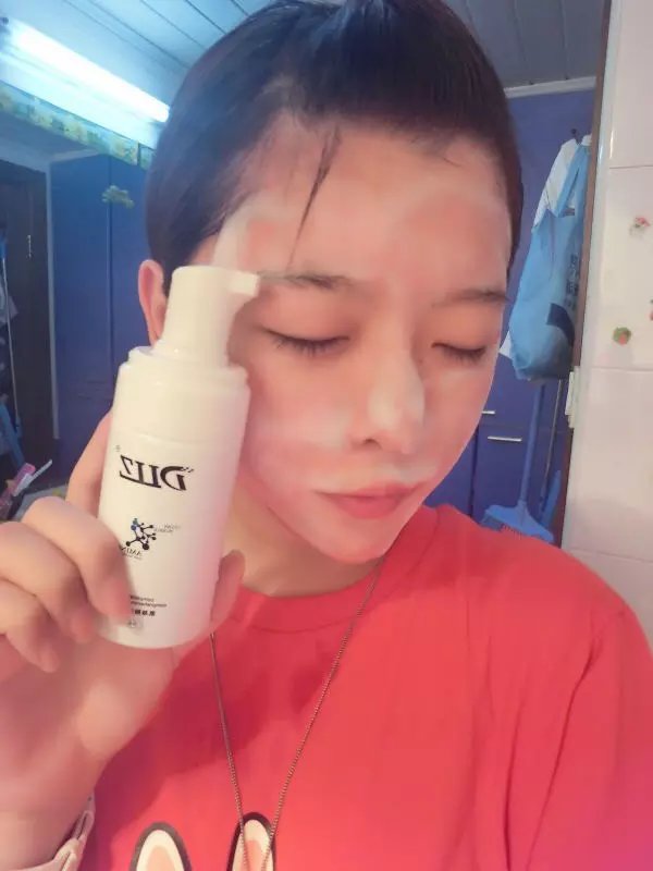 保湿补水洗面奶哪一款好用,哪个牌子的洗面奶补水保湿效果好