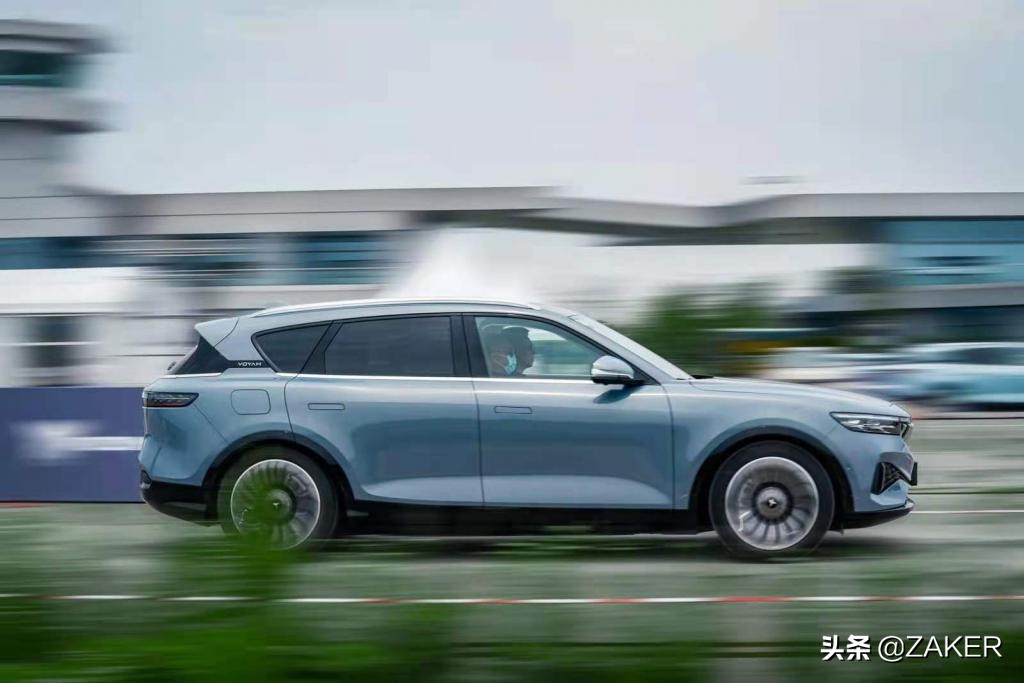 造车新势力入场就做豪华车,国家队入场了吗