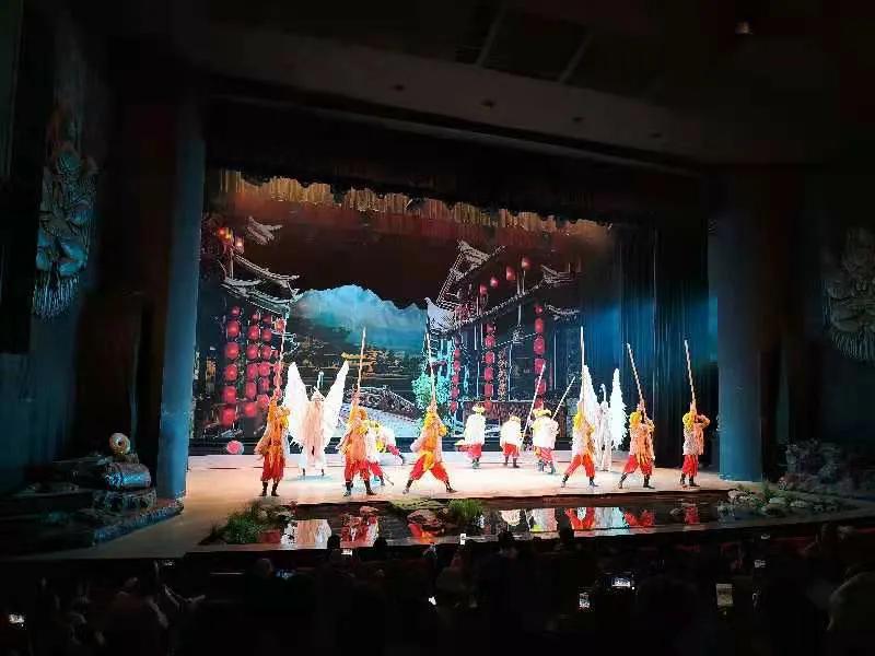 泸沽湖旅游团黄龙玉,丽江旅游团黄龙玉