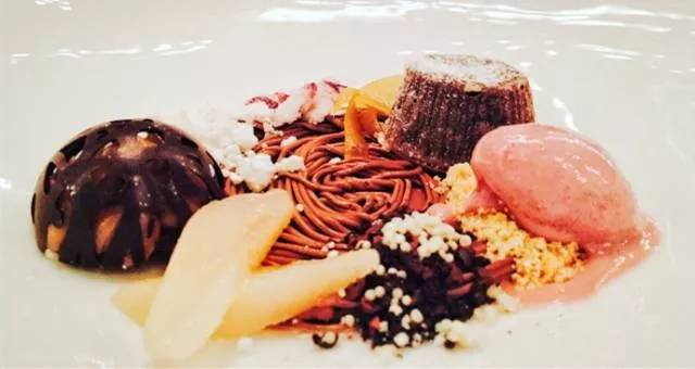 上海最贵餐厅一顿饭,在上海吃最贵的一顿饭多少钱