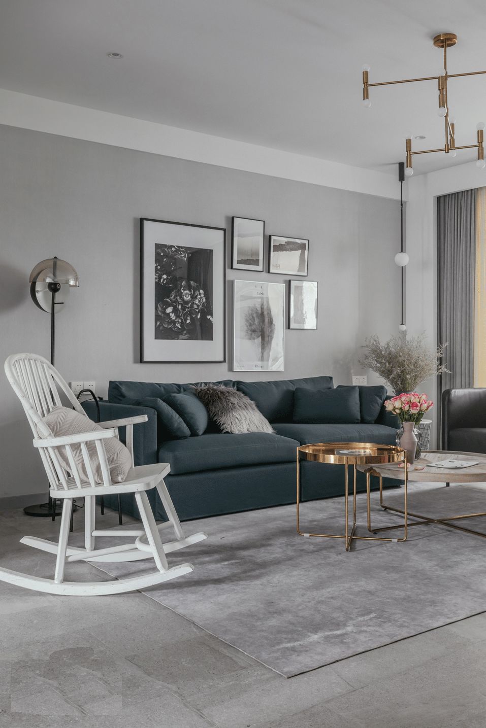 客厅大面积地砖深灰色铺贴效果图,客厅地砖简约铺贴图