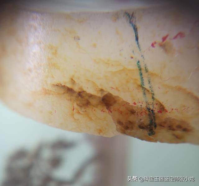 籽料皮色真假的技术鉴别,如何判断和田玉籽料皮色真假