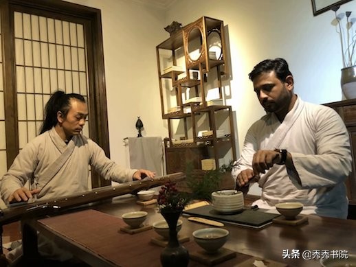 中巴友谊之花香满书院