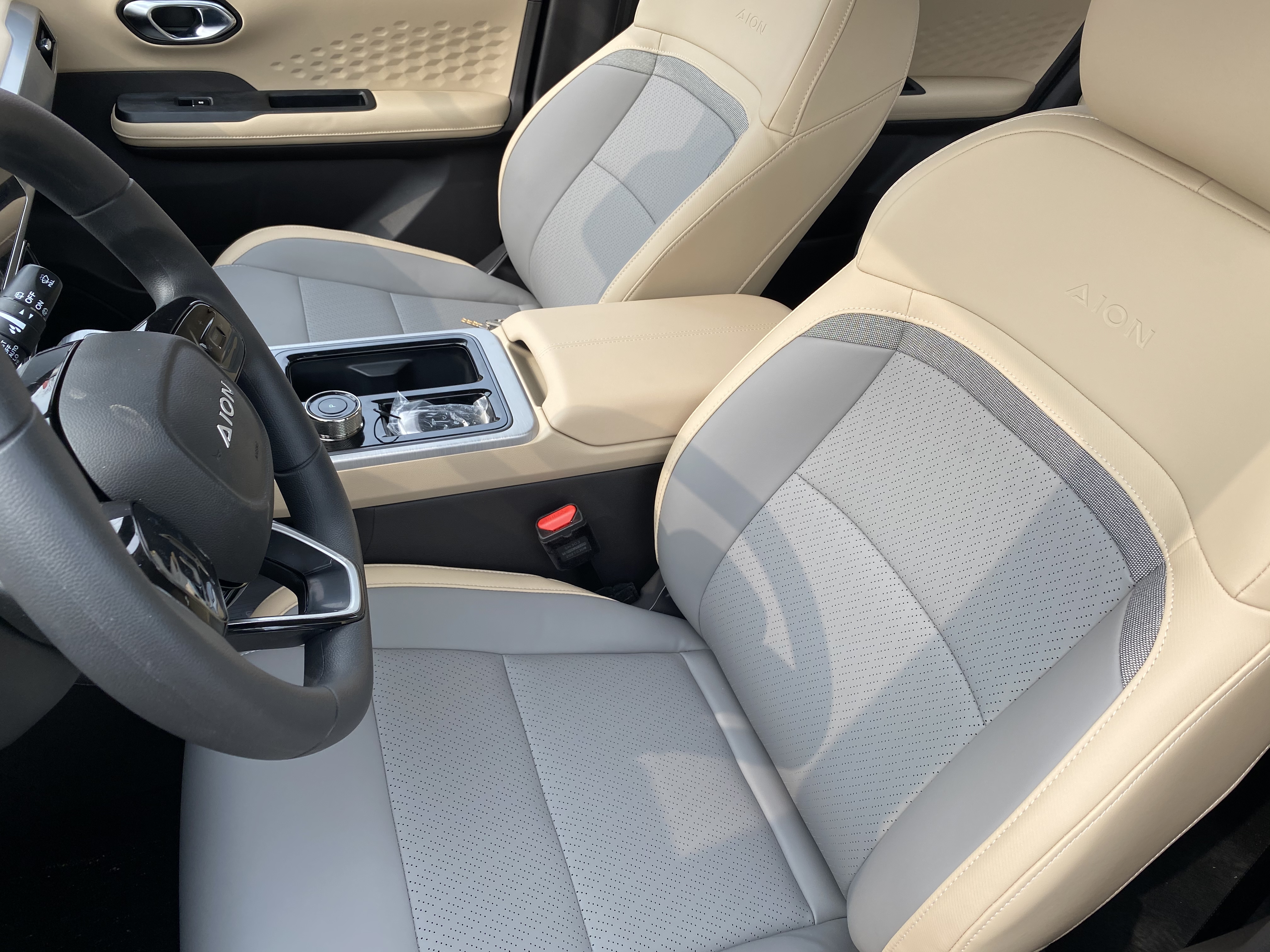 广汽埃安电动汽车怎样,广汽埃安suv电动车价格