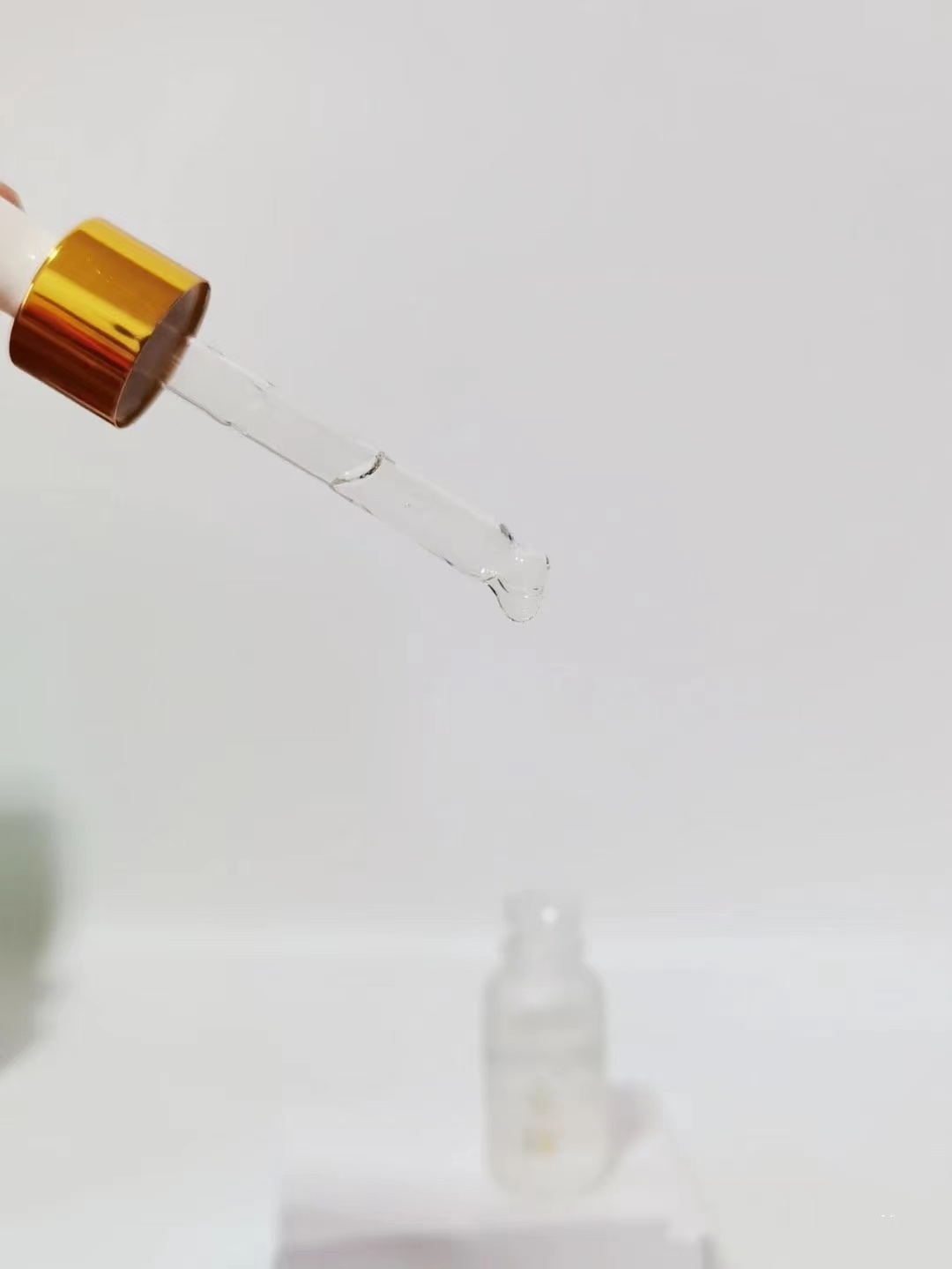 精华液怎么选成分,什么样的精华液比较好