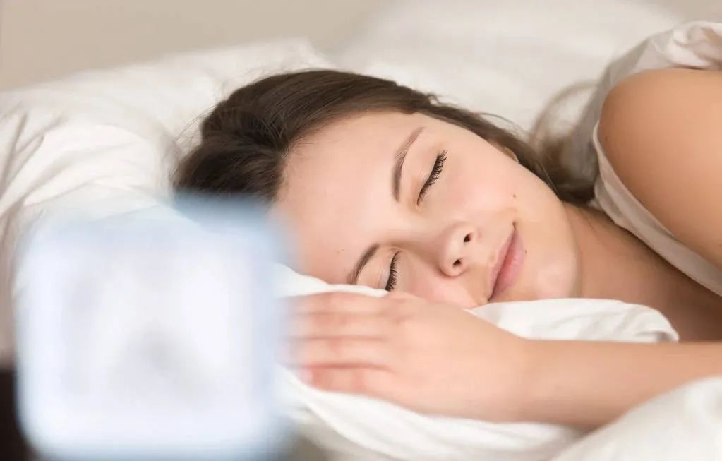 后背长痘最快最有效的方法,背部长痘的治疗方法