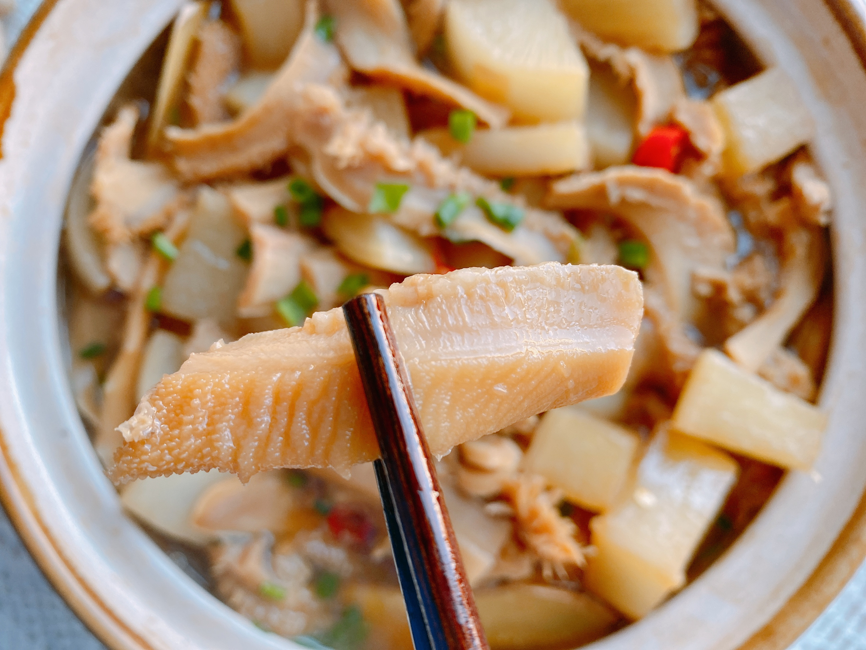 牛肚炖老萝卜最佳做法,牛肚和什么配菜炒着好吃