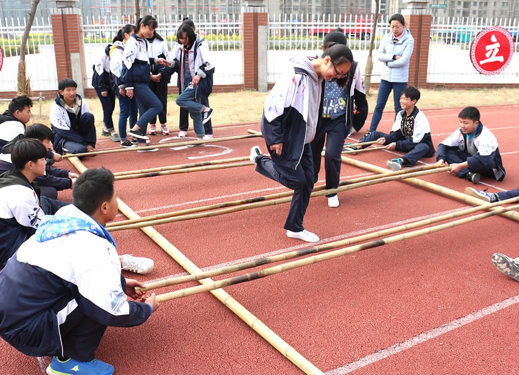 缁跨鐚楃寳璇楃粡,缁跨鐚楃寳鍏ㄦ枃