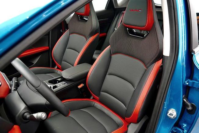 吉利帝豪全车10个音响,全系吉利帝豪报价