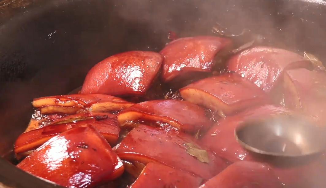 无锡特色小店，108元一块限量100块，美女老板因没有传人而发愁