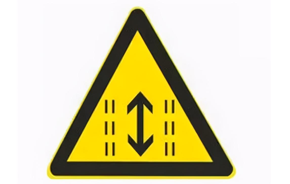 新手上路跑长途国道怎么避免违章,新手司机上路了解违章的必备知识