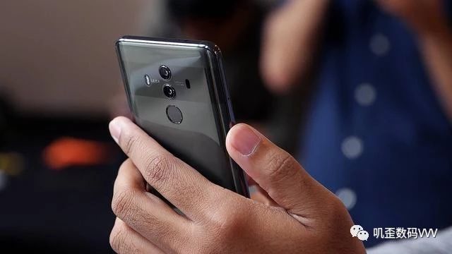 用了两年的mate10pro卡不卡,华为mate10pro卡不卡