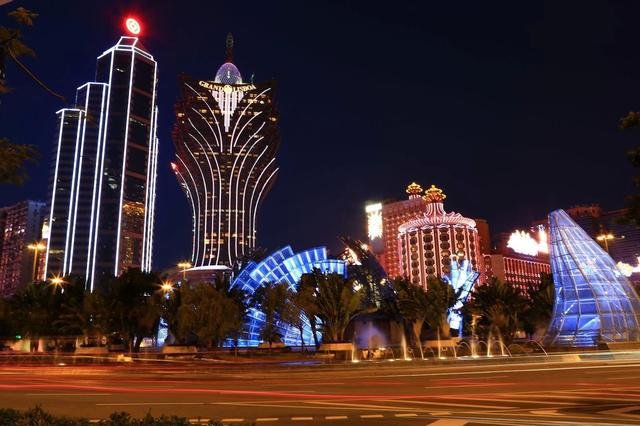 澳门赌王何鸿燊的情史,澳门赌王何鸿燊最出色的儿女