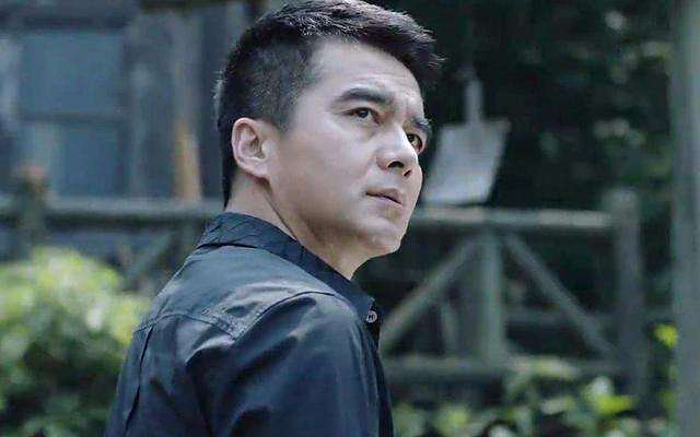 白岩松把自己活好很重要,白岩松说人生的状态自己都活明白