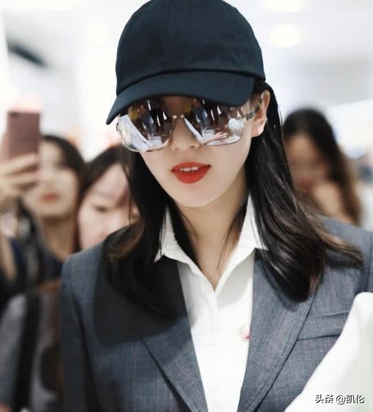 刘诗诗和赵丽颖综艺,刘诗诗赵丽颖一字粗平眉走天下