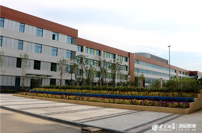 全面服务解决家长后顾之忧东营华山小学立志打造优质服务型校园